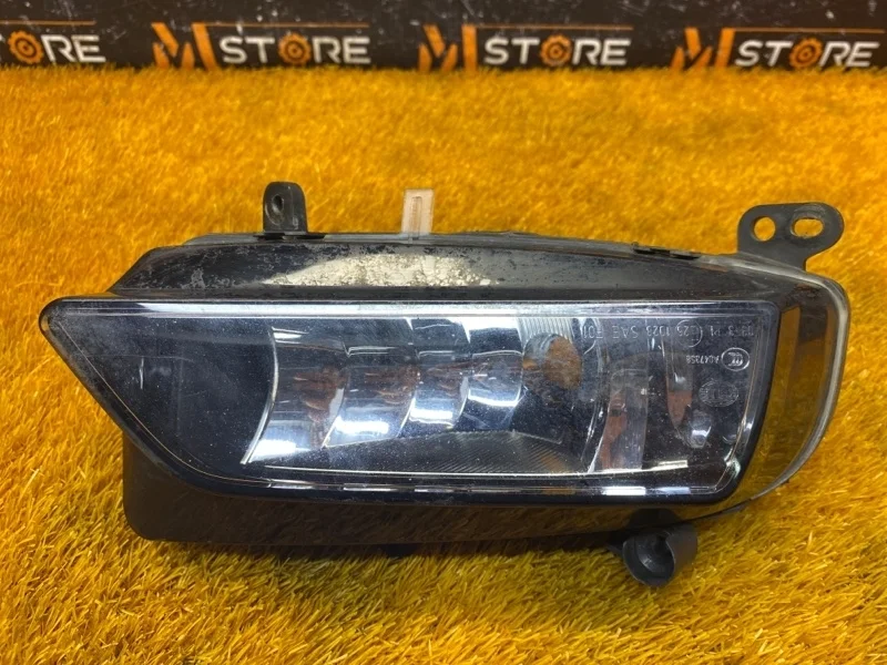 Фара противотуманная Audi A5 2015 8T0941700G 8T CDNC, правая