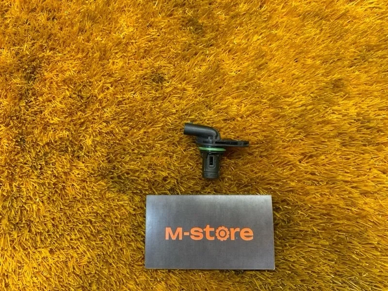 Датчик положения распредвала Mercedes-Benz M-Class 2012 A2761530028 W166 276.955