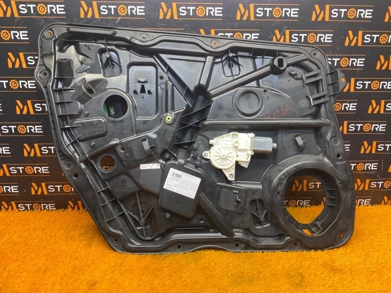 Стеклоподъемник Mercedes-Benz M-Class 2012 A1667200179 W166 276.955, передний левый