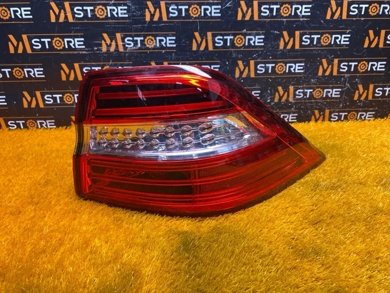 Фонарь задний Mercedes-Benz M-Class 2012 A1669063201 W166 276.955, правый