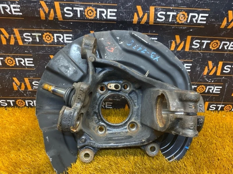 Кулак поворотный BMW X3 2013 31216855954 F25 N47D20C, передний правый