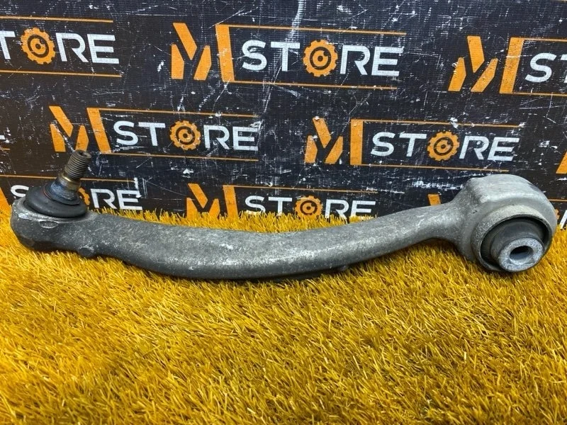 Рычаг подвески нижний Mercedes-Benz E-Class 2010 A2043306811 C207 272.988, передний правый