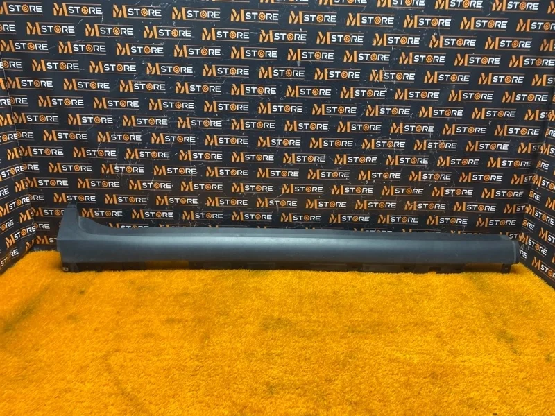 Накладка на порог Bmw X3 2013 51777210080 F25 N47D20C, правая