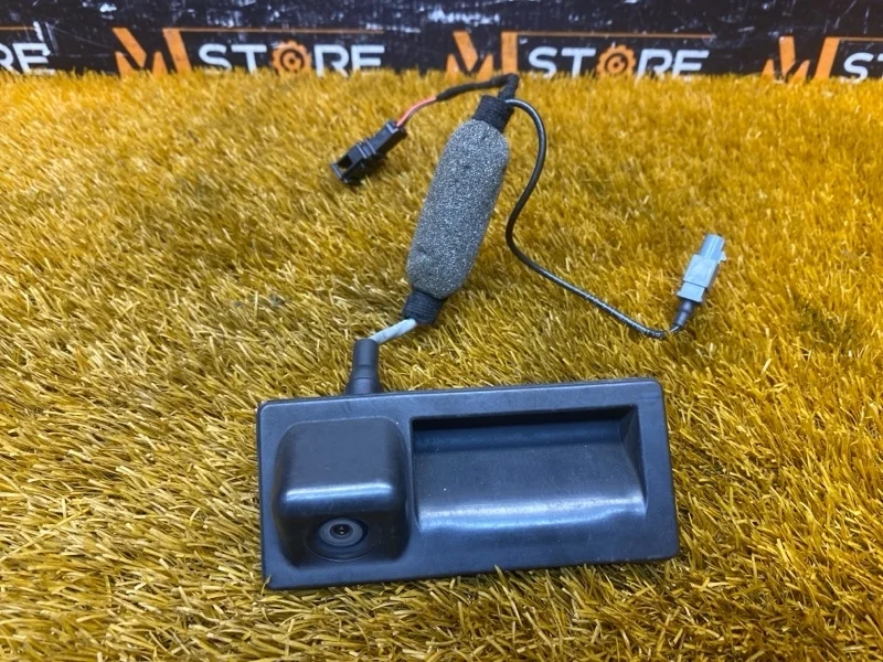 Камера заднего вида Audi Q5 2011 5N0827566M 8R CDNC