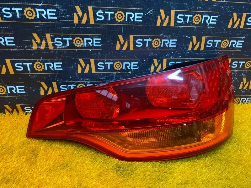 Фонарь задний Audi Q7 2008 4L0945094 4LB BHK, правый