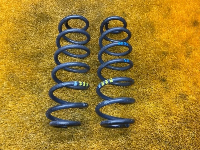 Пружина Audi Q3 2014 5N0511115C 8U CCZC, задняя