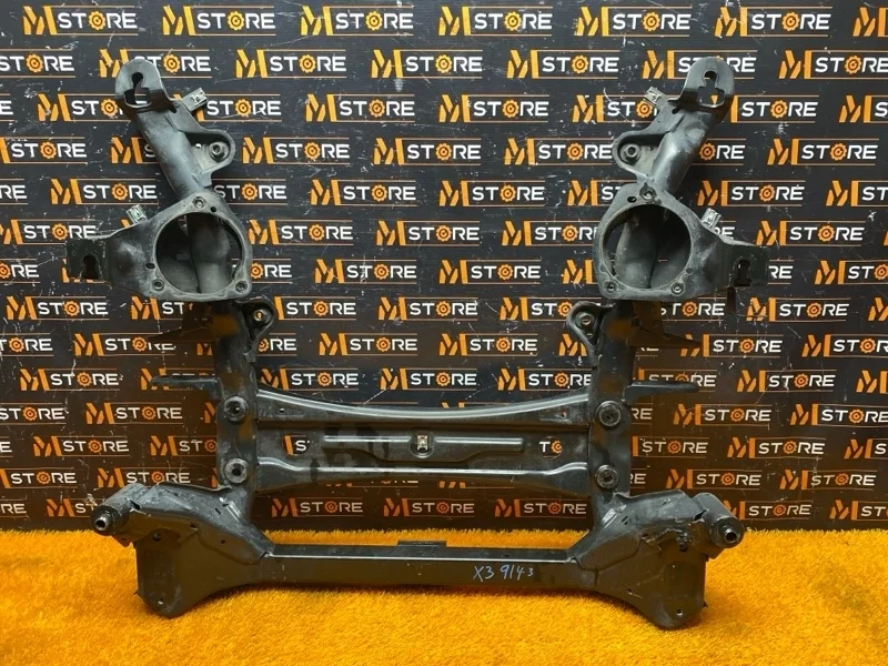 Балка поперечная (подрамник) BMW X3 2013 31116787915 F25 N47D20C, передняя