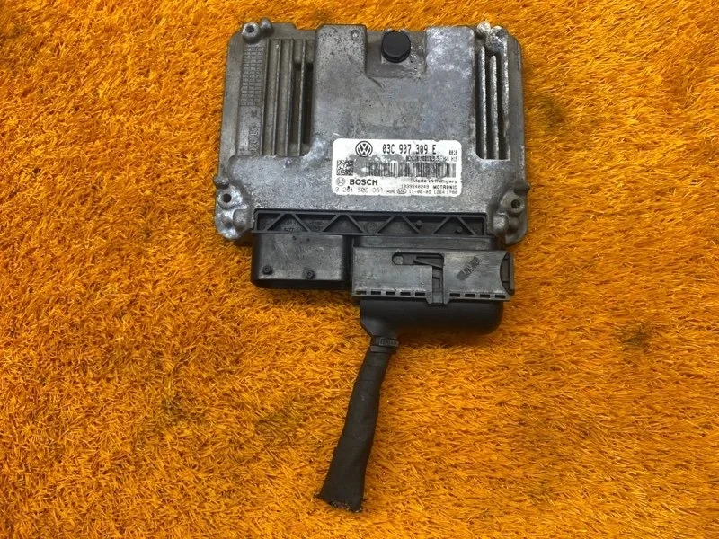 Блок управления ДВС Volkswagen Passat 2011 03C907309E B7 CAXA