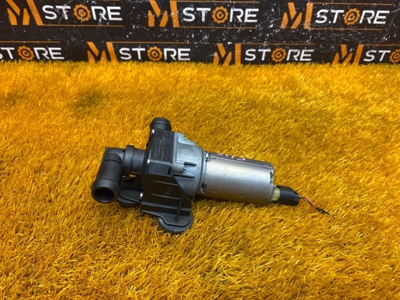 Помпа дополнительная Bmw 1-Series 2007 64116928246 E87 N45B16A