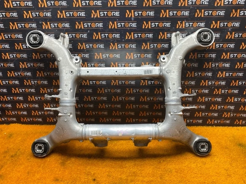 Балка поперечная (подрамник) Bmw 5-Series 2014 33316798545 F10 N20B20A, задняя