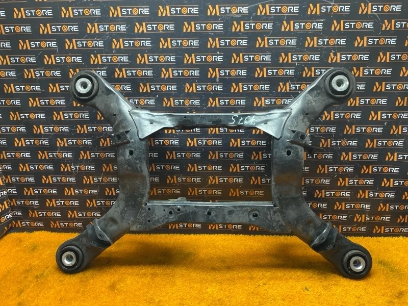 Балка поперечная (подрамник) Mercedes-Benz M-Class 2012 A1663500032 W166 276.955, задняя