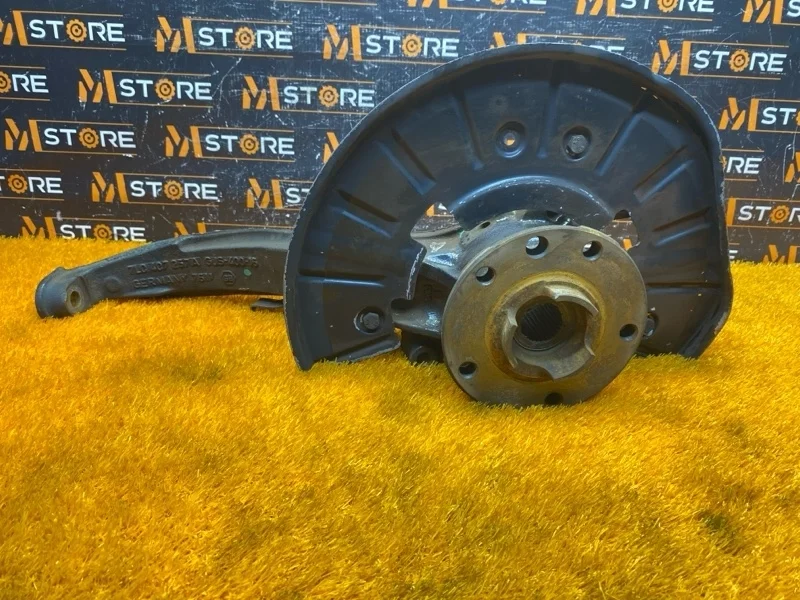 Ступица Volkswagen Touareg 2004 7L0407257A 7L BMV, передняя левая