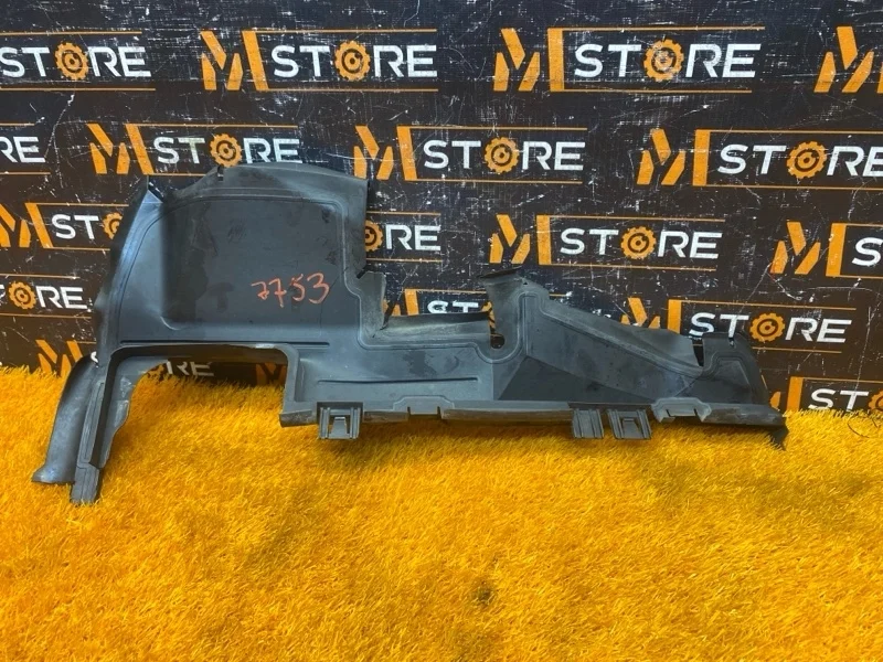 Воздуховод радиатора Audi A5 2015 8T0121284R 8T CDNC, правый