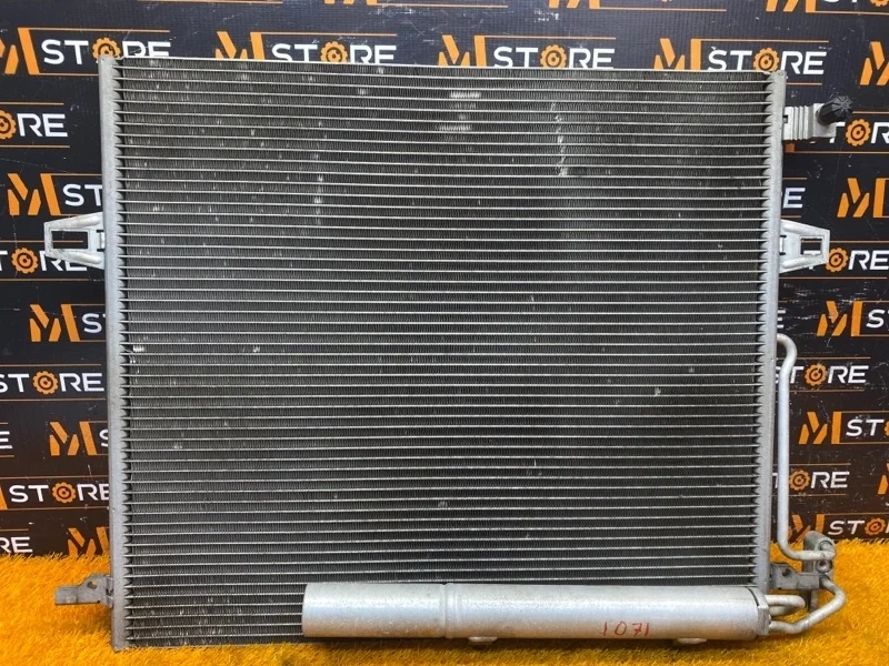Радиатор кондиционера Mercedes-Benz M-Class 2006 A2515000054 W164 272.967