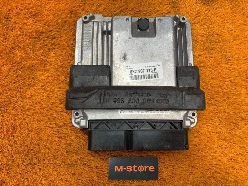 Блок управления ДВС Audi A4 2009 8K2907115P B8/8K CDNC