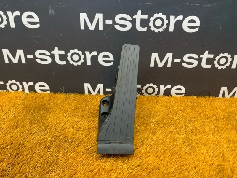 Педаль газа Mercedes-Benz E-Class 2016 A2053000004 W213 274.920