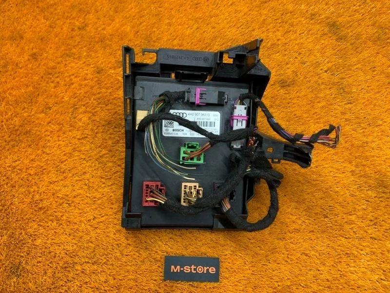 Блок управления бортовой сети Audi A7 2011 4H0907063G 4G CGWB