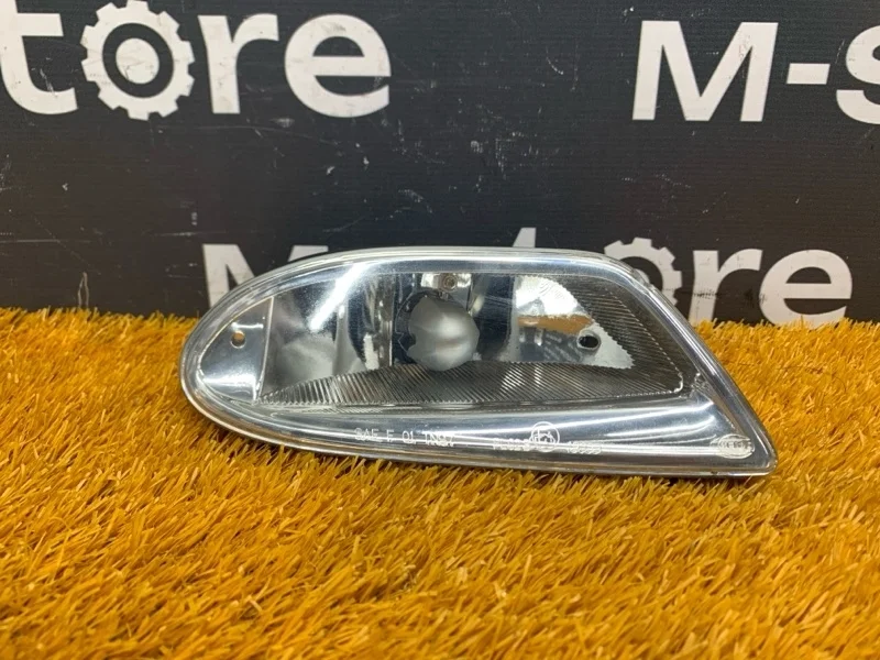 Фара противотуманная Mercedes-Benz M-Class 2001 A1638200228 W163 112.942, правая