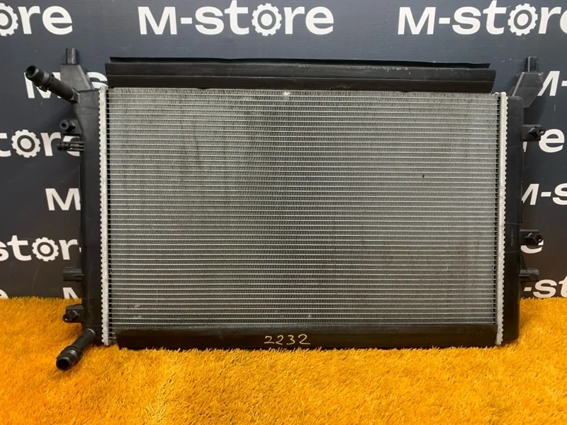 Радиатор ДВС Audi A3 2013 1K0121251BN 8P CAX