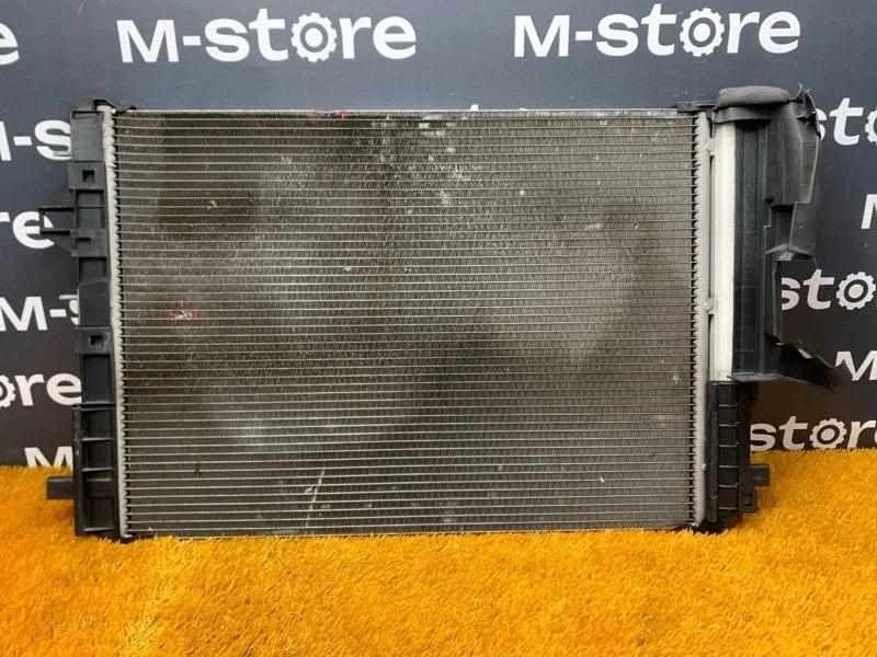 Радиатор кондиционера Mercedes-Benz Cla-Class 2014 A2465000454 C117 270.920