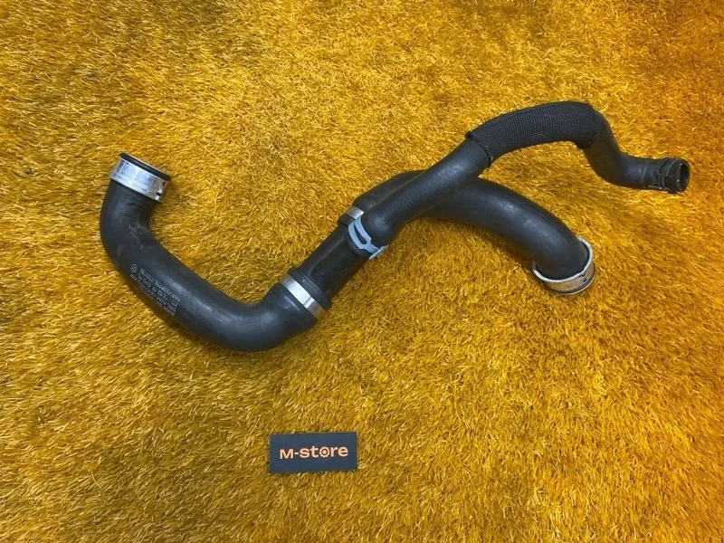 Патрубок радиатора нижний Mercedes-Benz CLS-Class 2011 A2045014082 W218 276.952