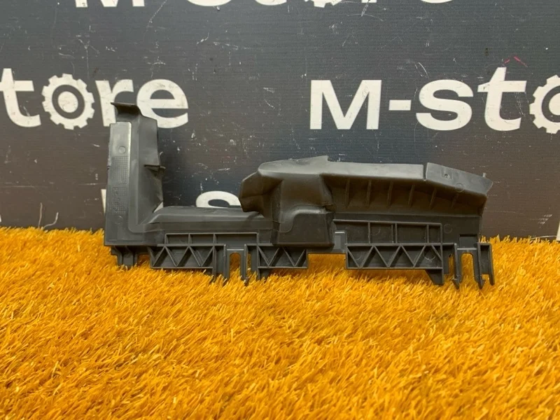 Воздуховод радиатора Mercedes-Benz B-Class 2013 A2465050330 W246 270.910, левый