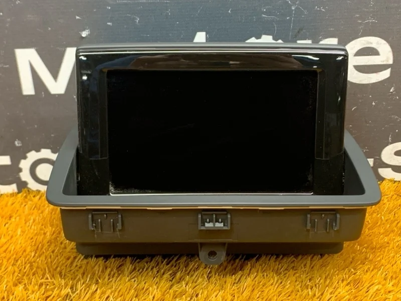 Монитор Audi Q3 2012 8U0857273A 8U CPSA