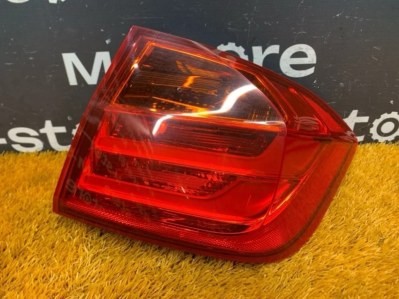 Фонарь задний Bmw 3-Series 2014 63217372784 F30 N20B20B, правый