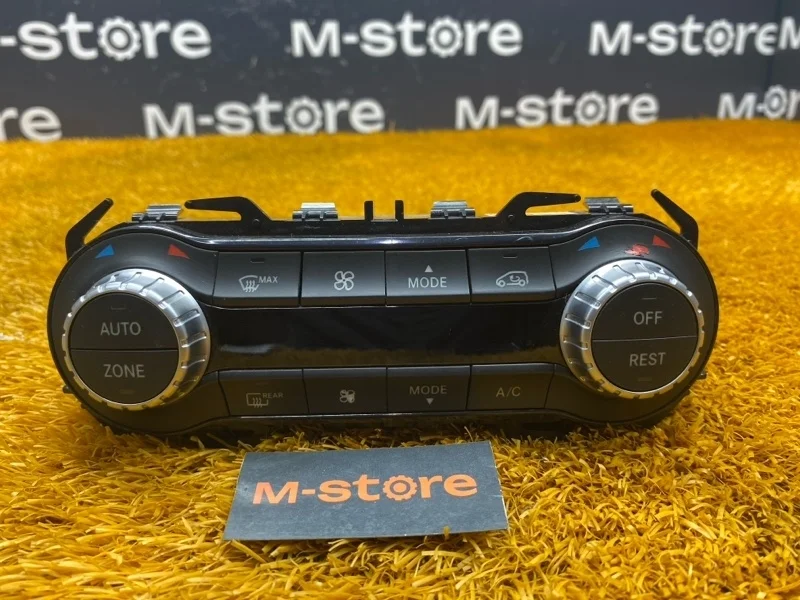 Блок управления климат-контролем Mercedes-Benz Cla-Class 2014 A2469002408 C117 270.920