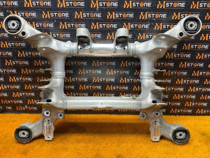 Балка поперечная (подрамник) Bmw 5-Series 2012 33316798545 F10 N47D20C, задняя