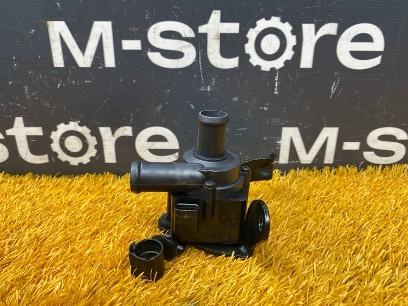 Помпа дополнительная Audi A4 2012 06D121601 B8/8K CDNB