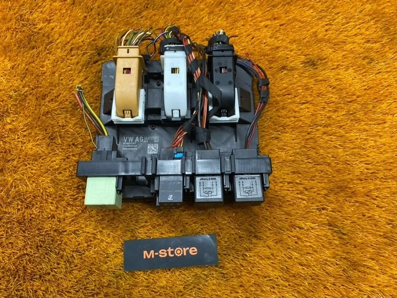 Блок комфорта Volkswagen Passat 2011 3AA937087E B7 CAXA
