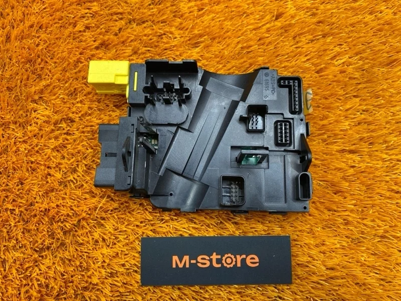 Блок управления подрулевыми переключателями Audi A3 2011 8P0953549K 8P CAXC