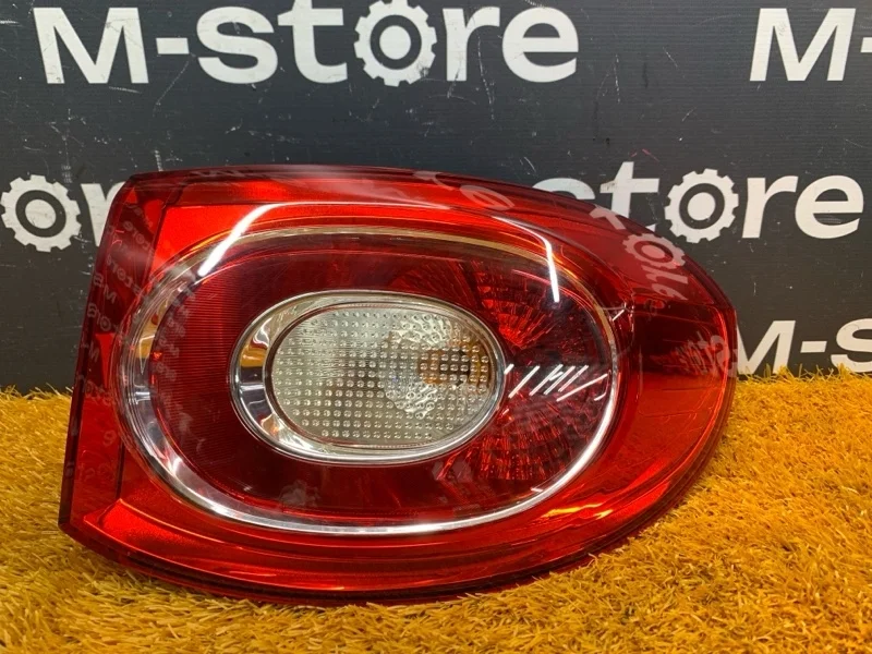 Фонарь задний Volkswagen Tiguan 2009 5N0945096H 5N CAWB, правый