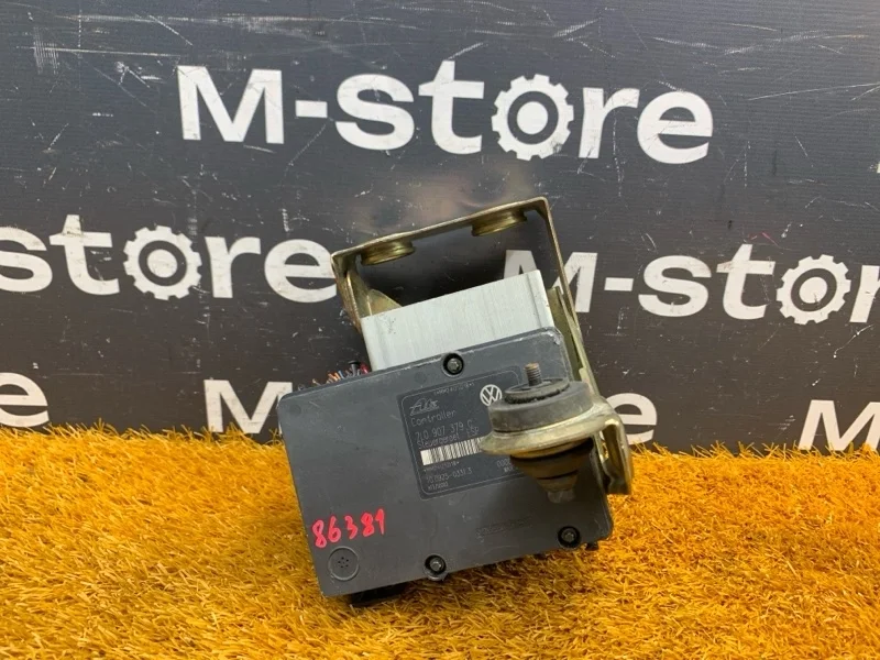 Блок ABS Volkswagen Touareg 2004 7L0907379G 7L BMV