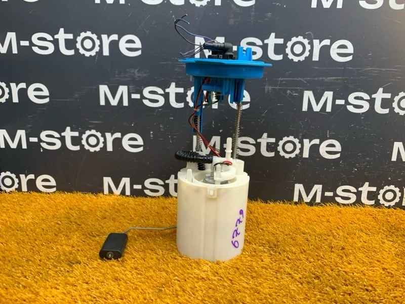 Бензонасос Volkswagen Tiguan 2009 5N0919051H 5N CAWB