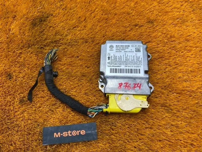 Блок управления Airbag Audi Q3 2013 8U0959655B 8U CPSA