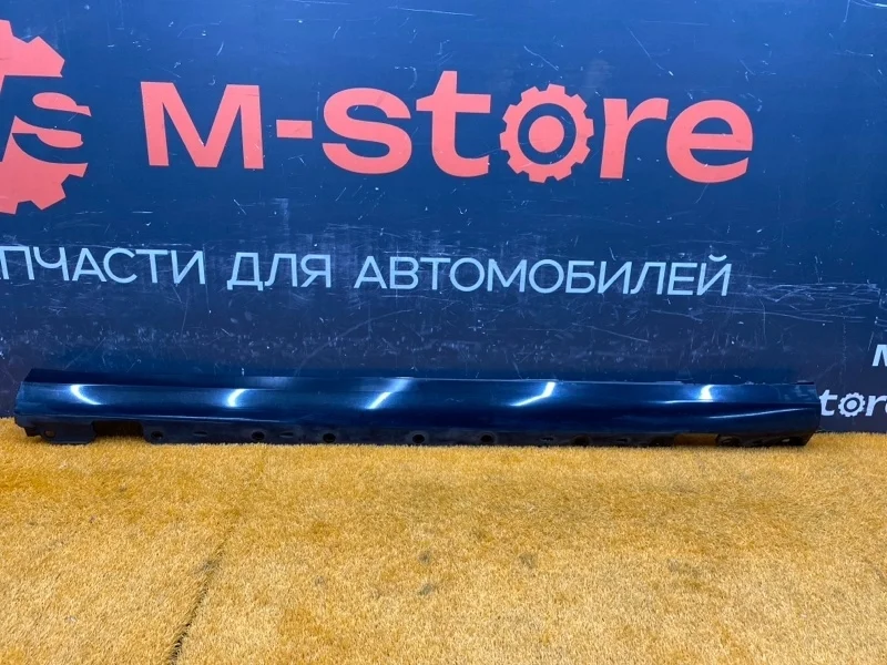 Накладка на порог Mercedes-Benz C-Class 2006 A2036900840 W203 271.946, правая