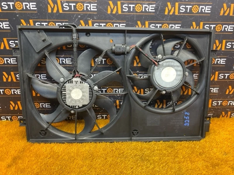 Вентилятор радиатора Volkswagen Jetta 2010 1K0121207BB 1K CAVD