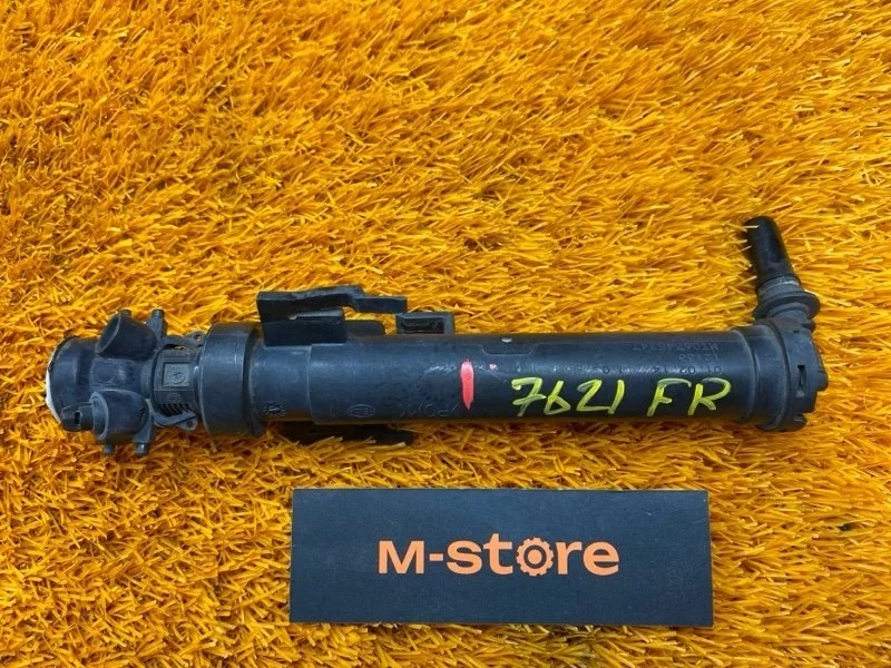 Форсунка омывателя фары BMW 3-Series 2014 7275658 F30 N20B20B, правая