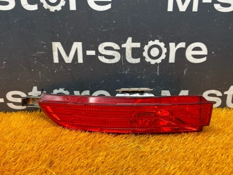 Фонарь в бампер Volkswagen Touareg 2014 7P6945701C 7P CGRA, левый