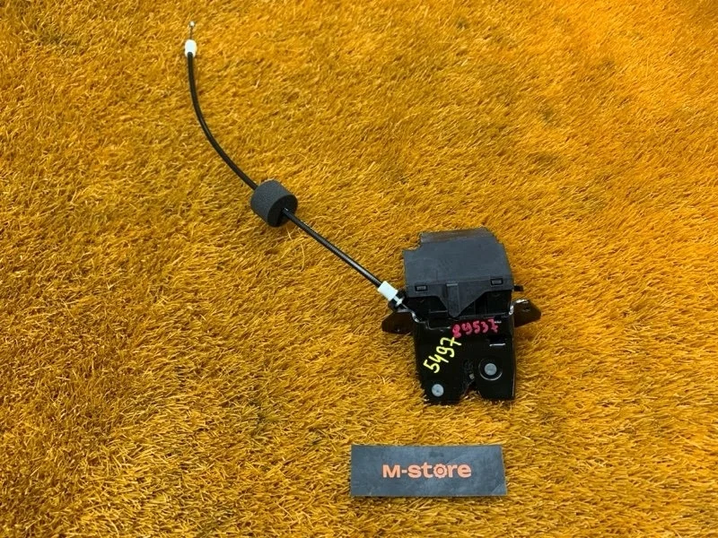 Замок багажника Mercedes-Benz Clk-Class 2004 A1717500085 W209 112.955