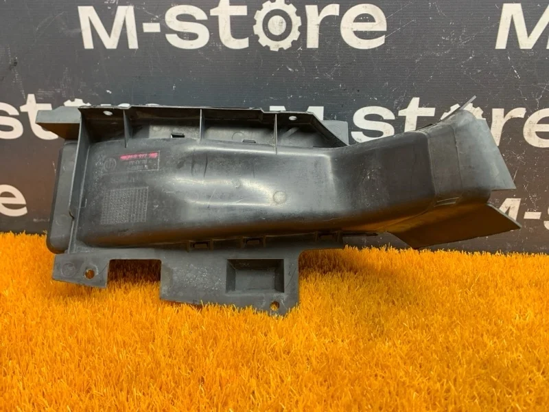 Воздуховод тормозов Bmw 3-Series 2004 51718197928 E46 N46B20A, передний правый