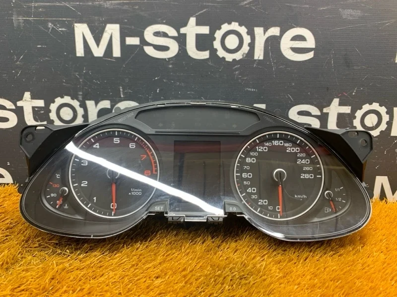 Щиток приборов Audi Q7 2011 8K0920931B 4LB CJT