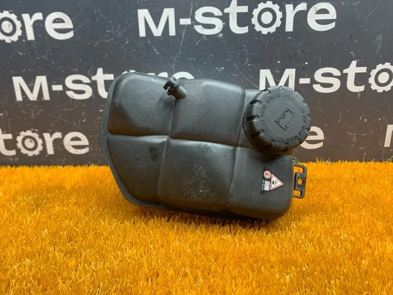 Бачок расширительный Mercedes-Benz E-Class 2008 A2115000049 W211 272.922