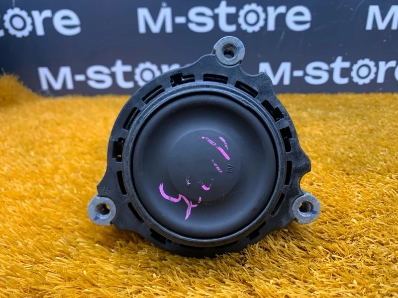 Подушка двигателя BMW 1-Series 2012 22116854252 F20 N13B16A, правая