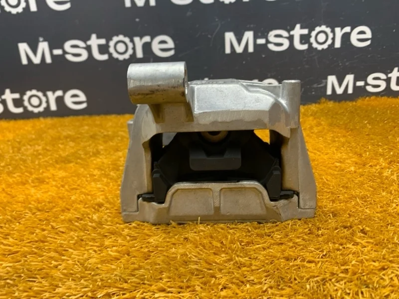 Подушка двигателя Volkswagen Tiguan 2008 5N0199262G 5N CAW, правая