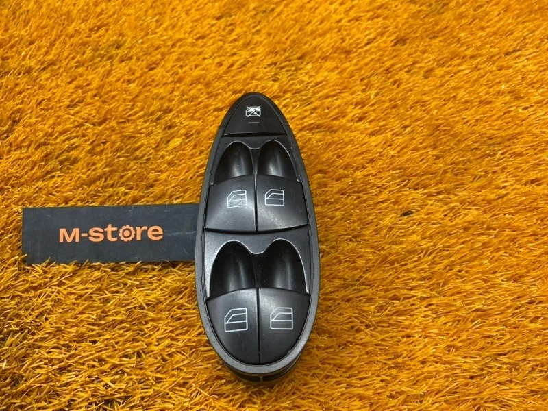 Блок управления стеклоподъемниками Mercedes-Benz E-Class 2008 A2118213579 W211 272.922, передний правый