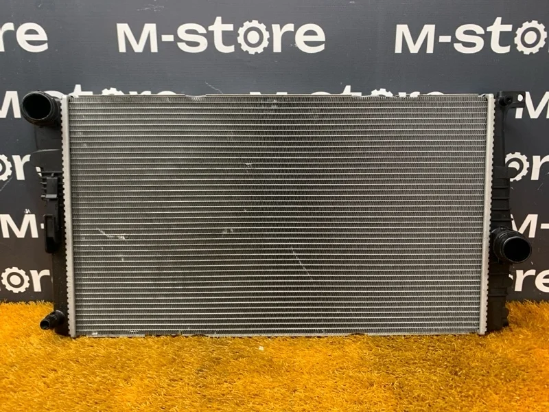 Радиатор ДВС Bmw 3-Series 2013 17117600516 F30 N47D20C