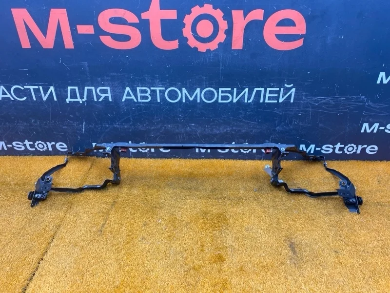 Рамка радиатора Mercedes-Benz C-Class 2007 A2046200072 W204 271.950